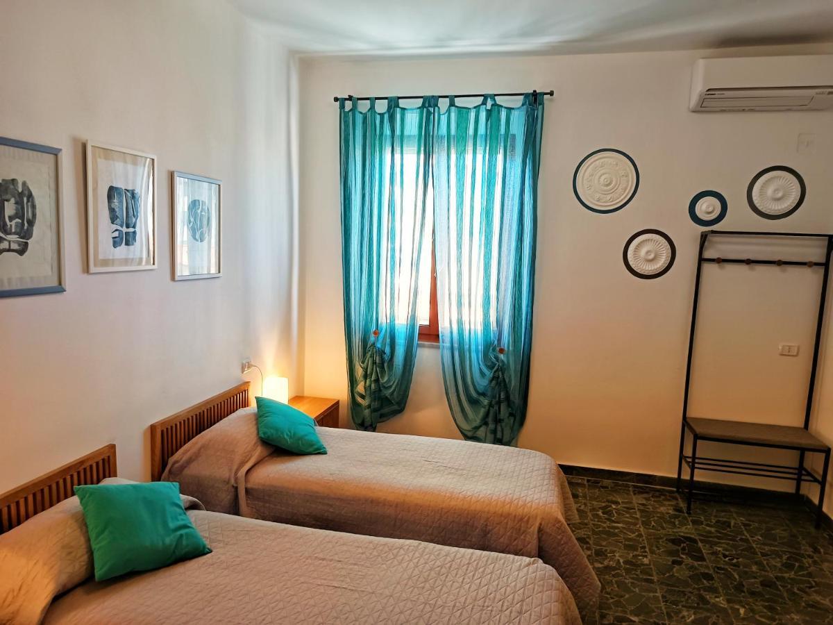 Lo Zizzolo- Bed&Breakfast Marina di Campo Εξωτερικό φωτογραφία